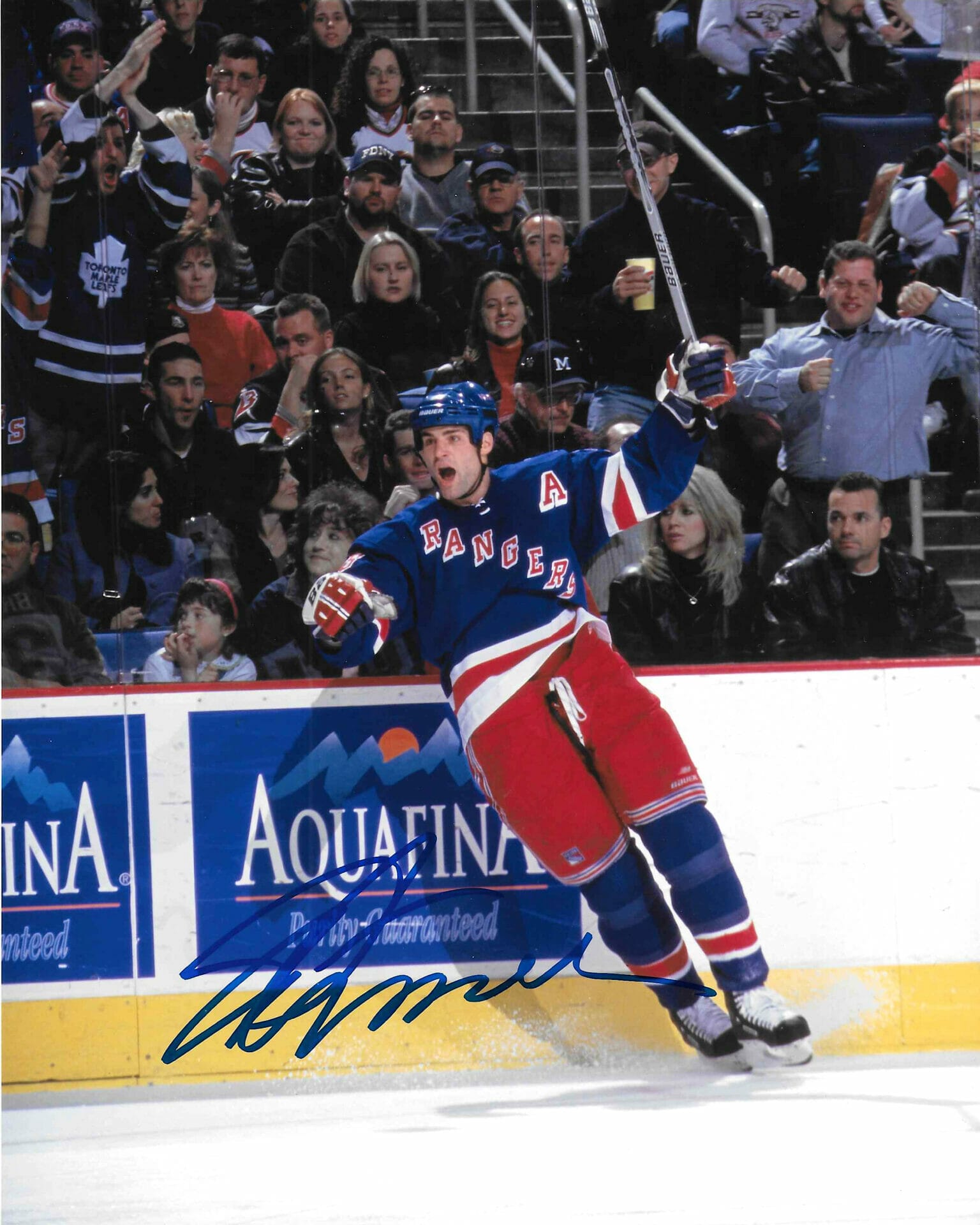 Eric Lindros autographed 8x10 photo