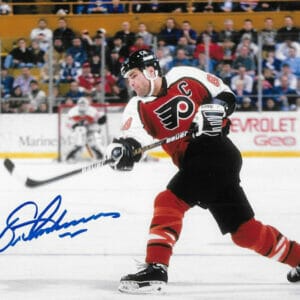 Eric Lindros autographed 8x10 photo