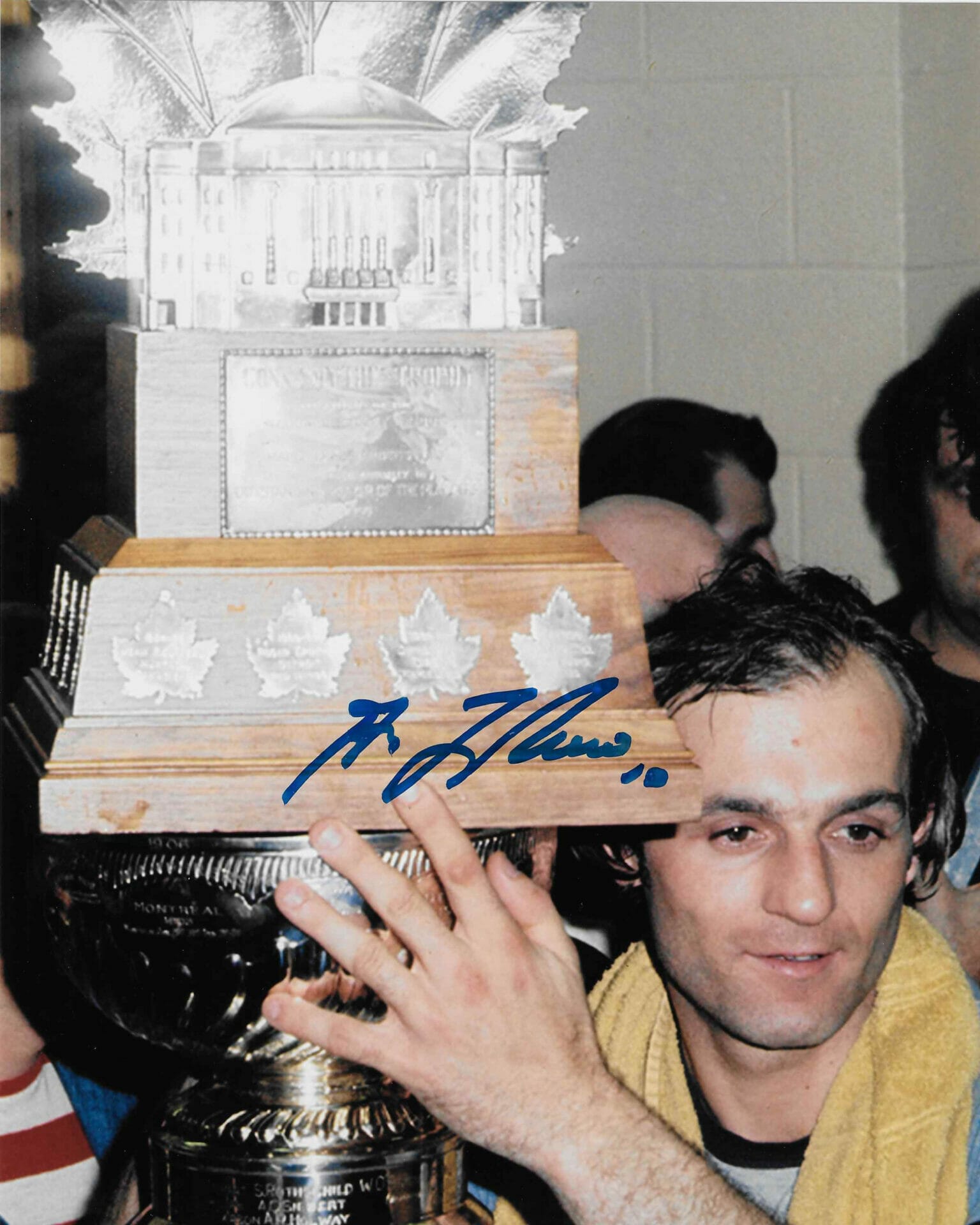 Guy Lafleur autographed 8x10 photo