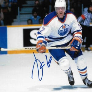 Jari Kurri autographed 8x10 photo